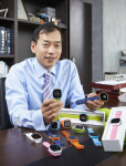 최혁 인포마크 대표 상장 발판삼아 웨어러블폰 시장 선도
