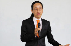 상상하지 마세요, 끊임없이 관찰하세요