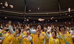 희망비행기 훨훨 날아라