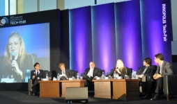 [스타트업 성공비결 모색 컨퍼런스] 스타트업, 한국 넘어 세계시장 목표로 성장 전략 짜야