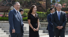 외손자 결혼식에 참석해 밝게 웃는 정몽구 현대차그룹 회장