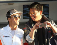 레이싱타이어에 꽂힌 타이어업계 3세들