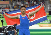 [리우올림픽] 북한 체조 도마 리세광 금메달