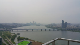 [반포 아크로리버파크 펜트하우스 가보니] 180도 한강 뷰 독보적···0.1% 슈퍼리치도 매물없어 못사죠