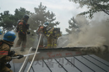 서울 우장근린공원 힐링숲 공사현장서 화재 발생