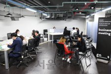 디앤와이어패럴 | '2016 G밸리 사이드페어 및 어패럴 수주 상담회' 2일차, 수주 실적 ‘쑥쑥’