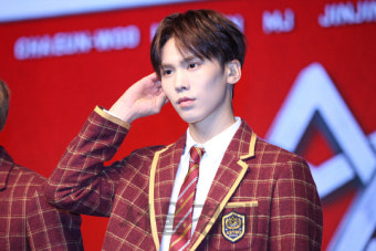 아스트로 라키, 아련한 카리스마 (쇼케이스)