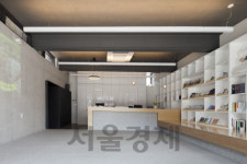 [건축과도시] 마을의 풍경 바꾼 공공건축 북촌마을 안내소