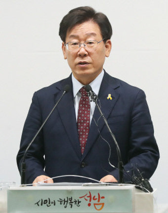 이재명 지지율 10% 넘었다