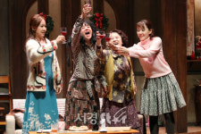 소유진-배종옥-이선주-김보정, 한잔하자구~(연극 꽃의 비밀)