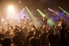 마이클리 첫 단독 콘서트 ‘록 파티’ ‘전석매진’으로 성료