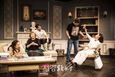 ‘톡톡’, 티켓 값 톡톡히 하는 연극’ 설 연휴 기간 온 가족이 기분 좋게 할인 받아요!