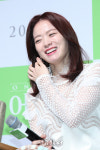 천우희, 봄을 가득 실은 미소~ (어느날 제작보고회)