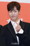 이현우, 여심저격 미니 손하트