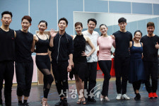 몸으로 표현하는 공연, 컨택트 보러오세요~ (컨택트 연습실공개)