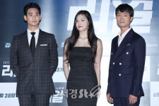 김수현-최진리(설리)-조우진, 