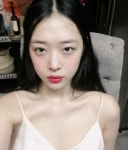 설리, 눈처럼 하얀 피부 순백의 여신