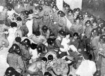 경제난, YH 사건···유신 독재의 종식