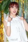 위키미키 지수연, 리더의 총알 빵야빵야! (워아이오우샹)