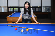[이사람] 이미래 건전한 대중 스포츠 자리매김...여성들도 3쿠션 맘껏 즐기세요