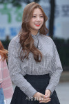 굿데이 비바, 미끄러질 것 같은 피부! (뮤직뱅크 출근길)