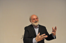 2030년 현존 대학 절반 도산...마이크로칼리지가 대안