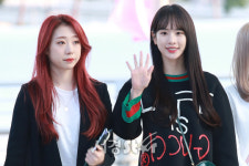 연정-설아, 레드헤어 VS 블랙헤어 (인천공항 출국)