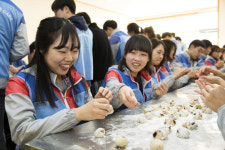 녹십자 신입사원들 봉사활동과 함께 사회 첫발