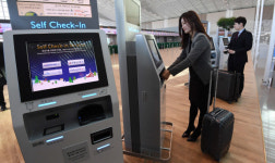 [개항 한달앞둔 인천공항 2터미널 가보니] 62대 셀프 체크인 덕분에 출국시간 20분이나 주네요