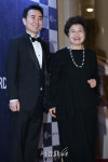 유희성-신선희, 밝은 미소 (제2회 한국뮤지컬어워즈)