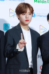 워너원 박지훈, 오늘도 예쁘게 틴트를 바르고 (가온차트뮤직어워즈)