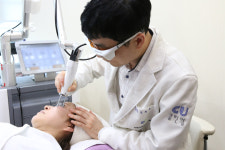 예비신부 피부관리 ‘레이저토닝’ 도움, 피부 톤 및 안색 개선