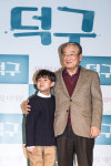 [종합] ‘덕구’ 소박하고 진솔한 사랑의 힘으로 뭉쳤다...이순재 X 정지훈의 마음을 움직이는 영화