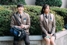 아이비클럽, 반짝반짝들리는 협찬 교복 기부행사 진행
