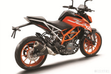 [두유바이크]<61>폭발적인 가속감, KTM 듀크390 시승기