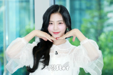 드림캐쳐 지유, 예쁜 얼굴이 꽃! (팩트인스타)