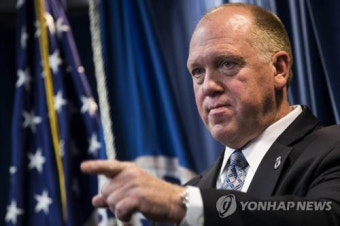트럼프 정부의 계속되는 불법체류자 단속···146명 한번에 체포