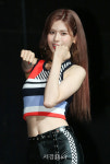네온펀치 다연, 신인의 당돌한 펀치