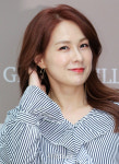 채연, '눈웃음이 매력적이야~' (미나류필립 결혼식)