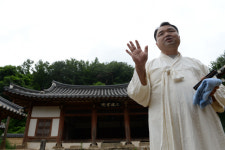 [休 -경북 봉화 닭실마을]청량한 숲·기품 서린 古宅...한 폭의 동양화를 만나다