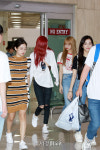 블랙핑크(BLACKPINK), 의상은 제각각 신발은 통일! (공항패션)