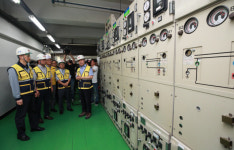 백운규 전력수급 문제 없나...