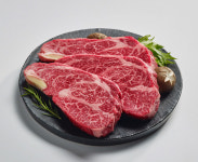 롯데슈퍼, 프리미엄 한우 민통선 한우촌 철원한우 론칭