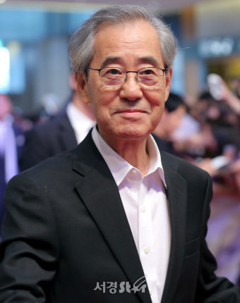 남일우, '인자한 할아버지' (신과함께2 레드카펫)