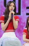 이달의 소녀 희진, 인사드립니다~