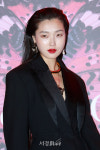 김성희, 촉촉한 헤어에 촉촉한 눈빛