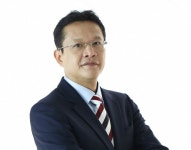 [단독] 메가스터디 아성 깬 ‘스타강사’ 신승범, 경영서 손 뗀다