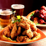 치킨전쟁 점입가경···BBQ, bhc 상대 1,000억원 손해배상 청구