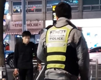 경찰, ‘암사역 칼부림’ 10대 구속영장 신청···보복상해 혐의