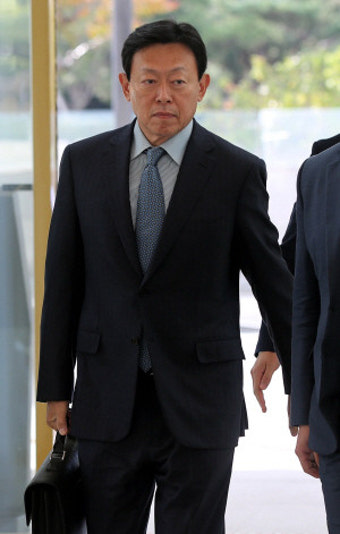 [롯데그룹 새해 첫 사장단 회의] '大象無形' 외친 신동빈 회장···